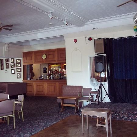 Ashley Court Hotel Торки Екстериор снимка