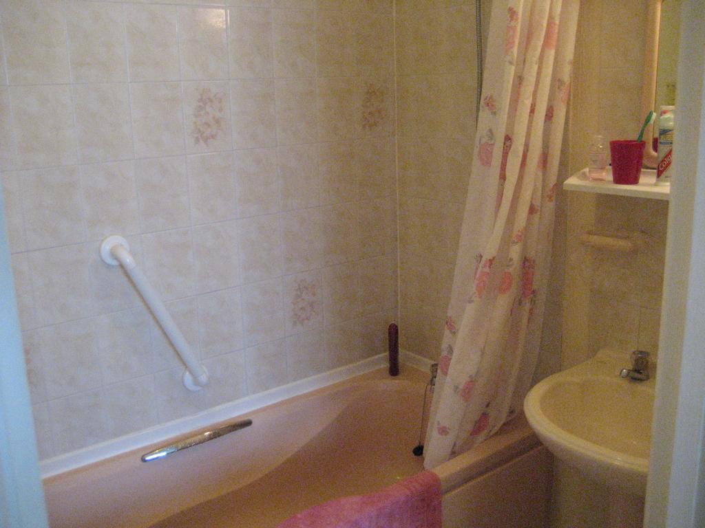 Ashley Court Hotel Торки Екстериор снимка